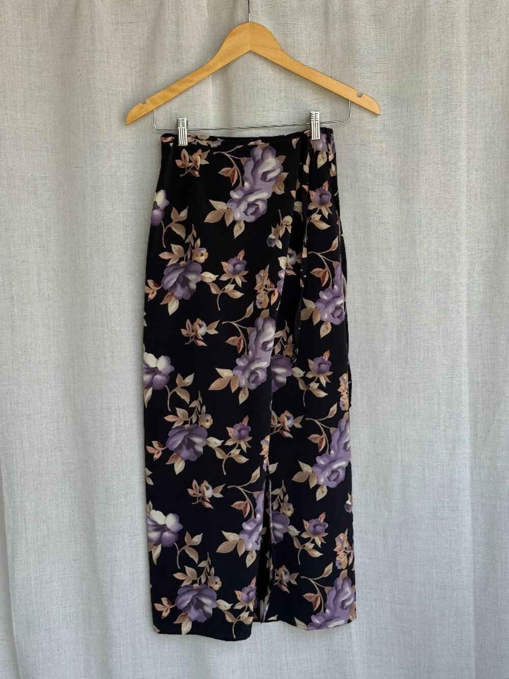 Vintage Floral Midi Skirt Skirt Medium